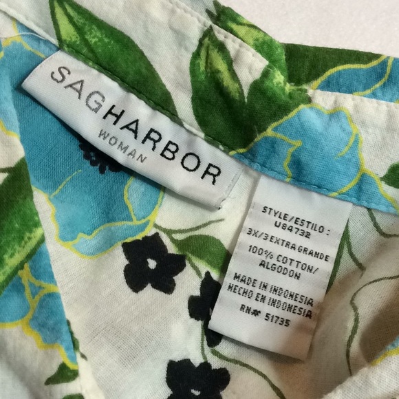 FINAL SALE PRICE Sag Harbor Floral Cotton Button Down Top in 3X - Picture 2 of 5